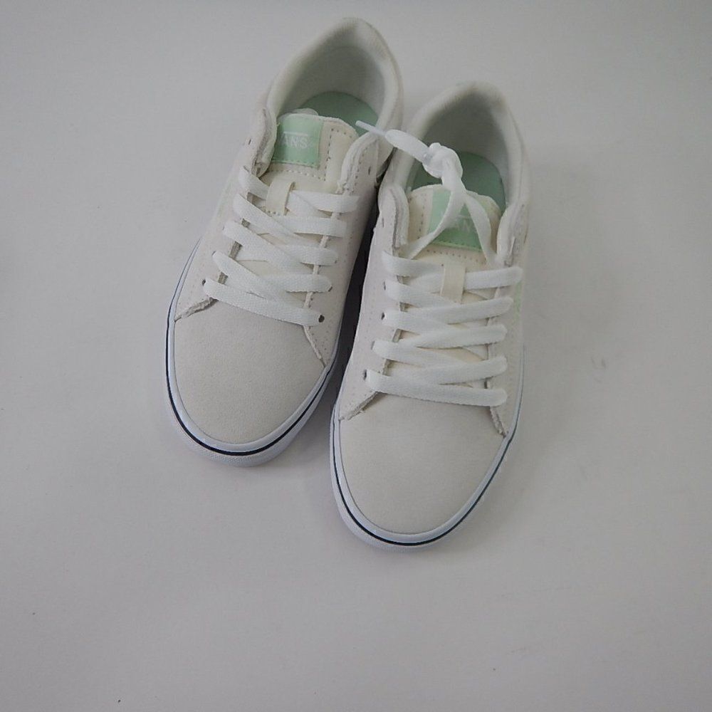 COPY - VANS Seldan Women's Sneakers, Suede White/Mint, Size 5